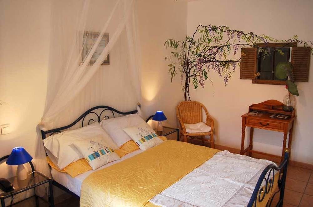 Appart'Hotel Villa Elaia Puymeras Bagian luar foto